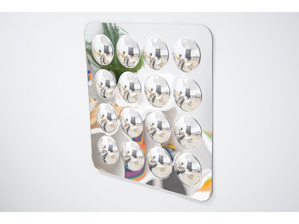 ΚΑΘΡΕΦΤΗΣ ΜΕ 16 ΘΟΛΟΥΣ SENSORY 49Χ49 εκ.