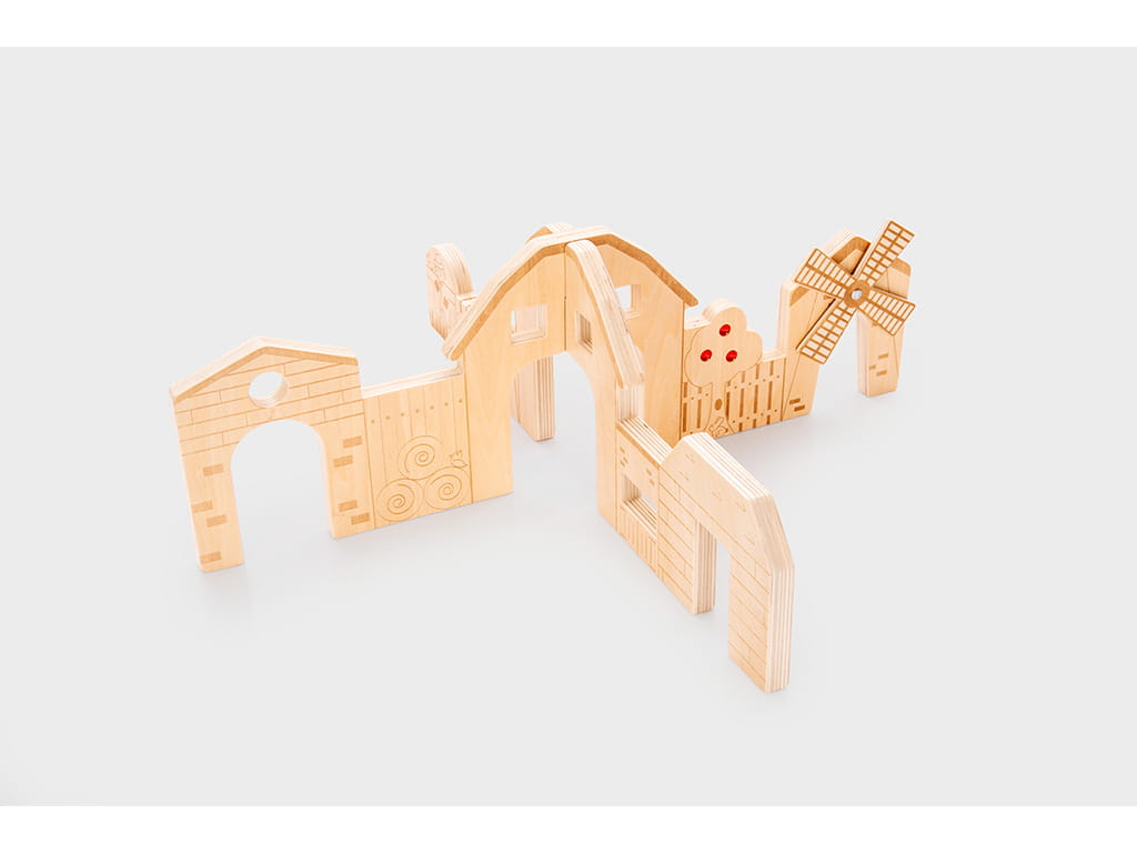 ΞΥΛΙΝΗ ΦΑΡΜΑ DISCOVERY